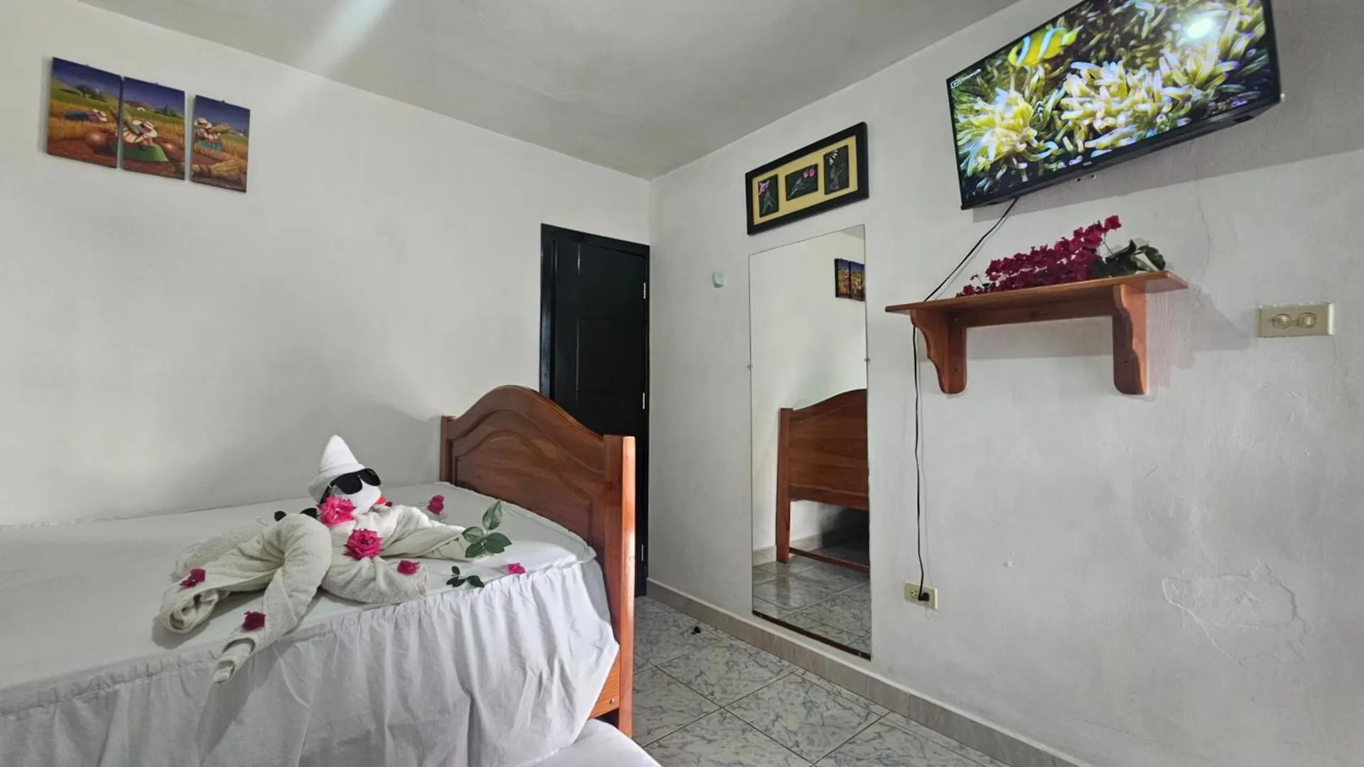 Apartament Flor'S House San Cristóbal 0*,  Ekwador