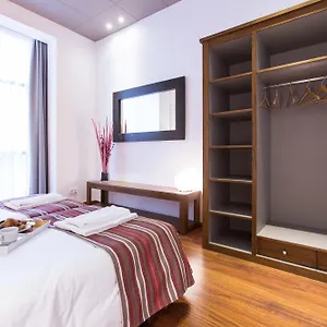 serennia-apartamentos-ramblas-placa-catalunya.catalonia-hotels.com/